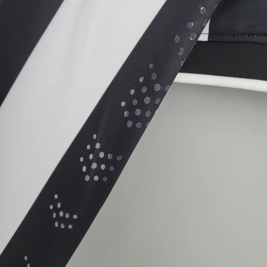 Juventus 14/15 Home Kit