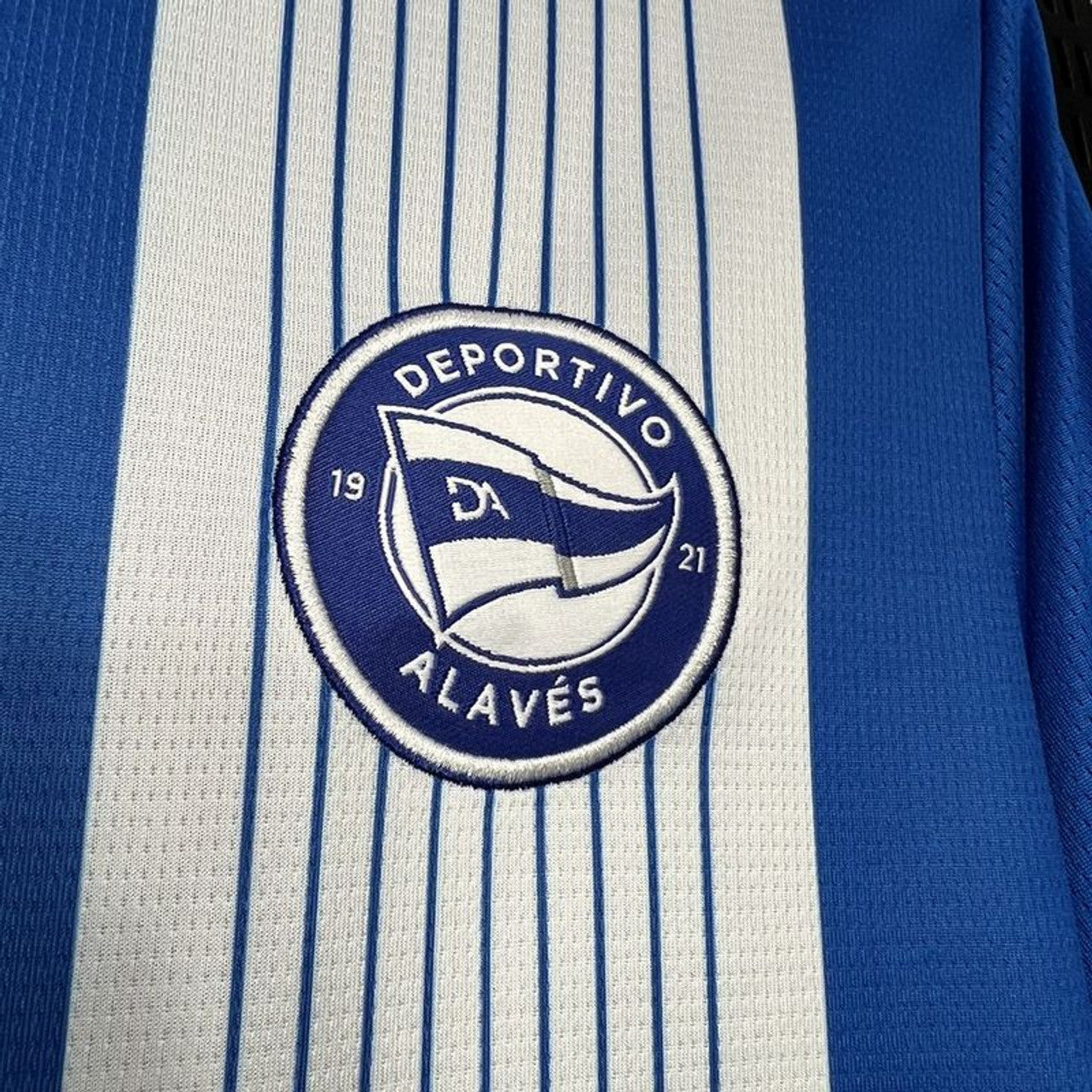 Deportivo Alaves 24/25 Home Kit