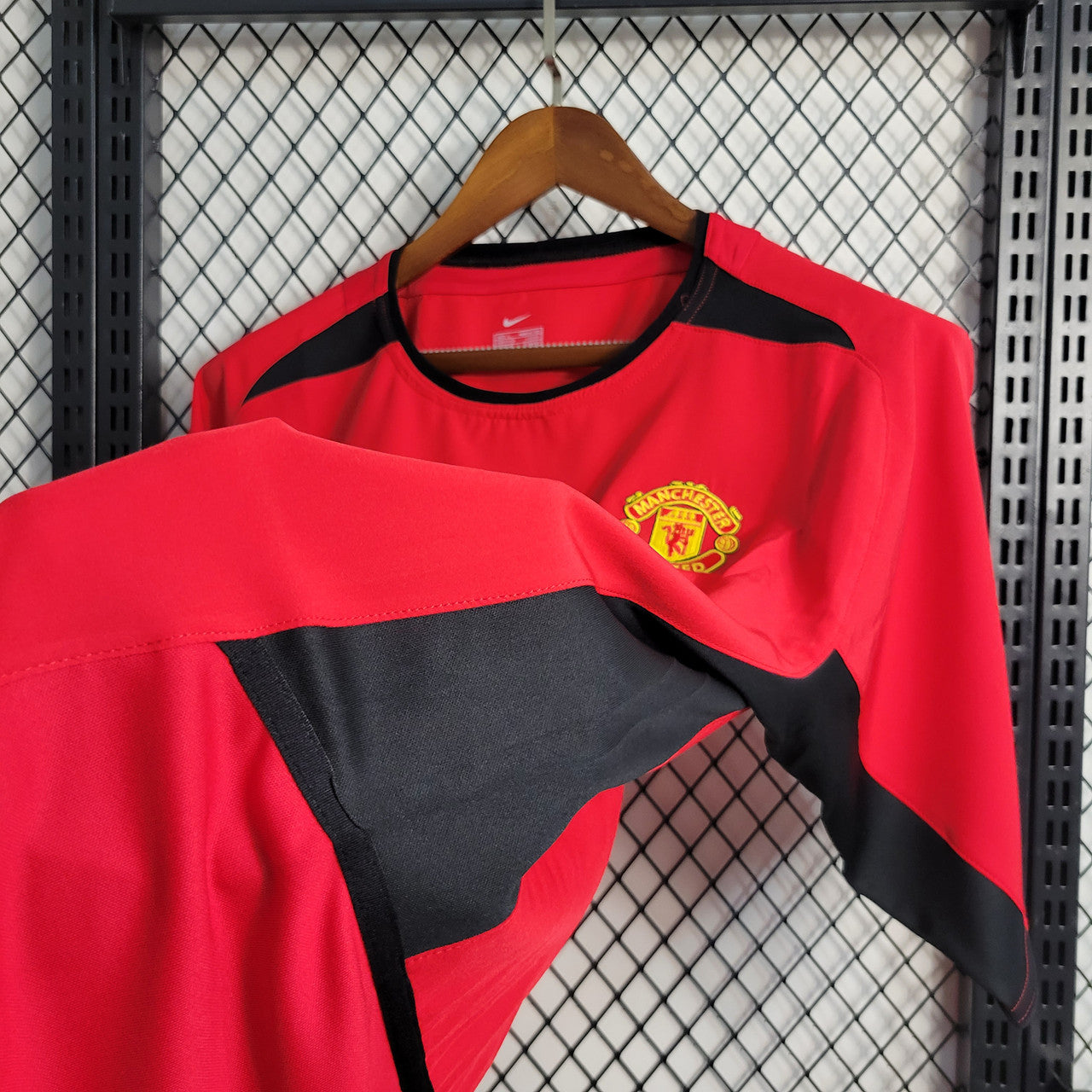 Manchester United 03/04 Home Kit