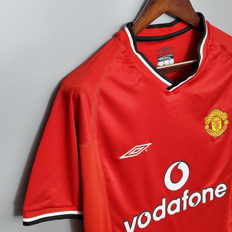 Manchester United 00/01 Home Kit