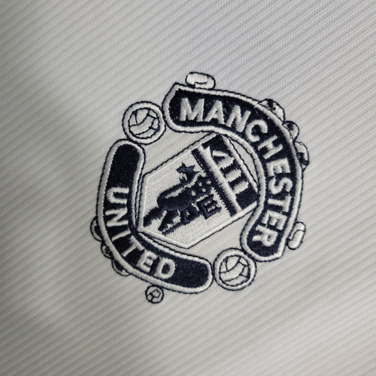 Manchester United 99/00 Third Kit