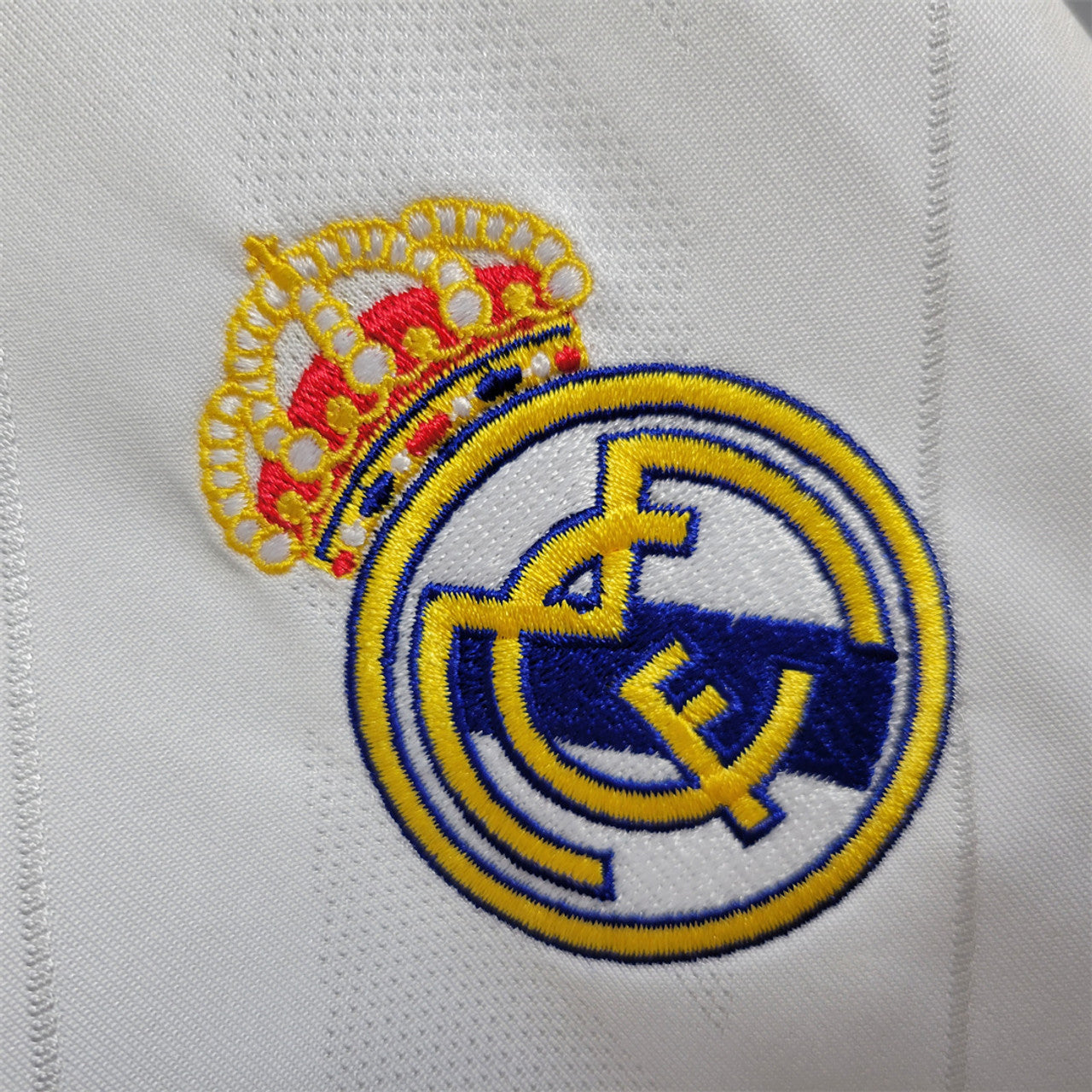 Real Madrid 17/18 Home Kit