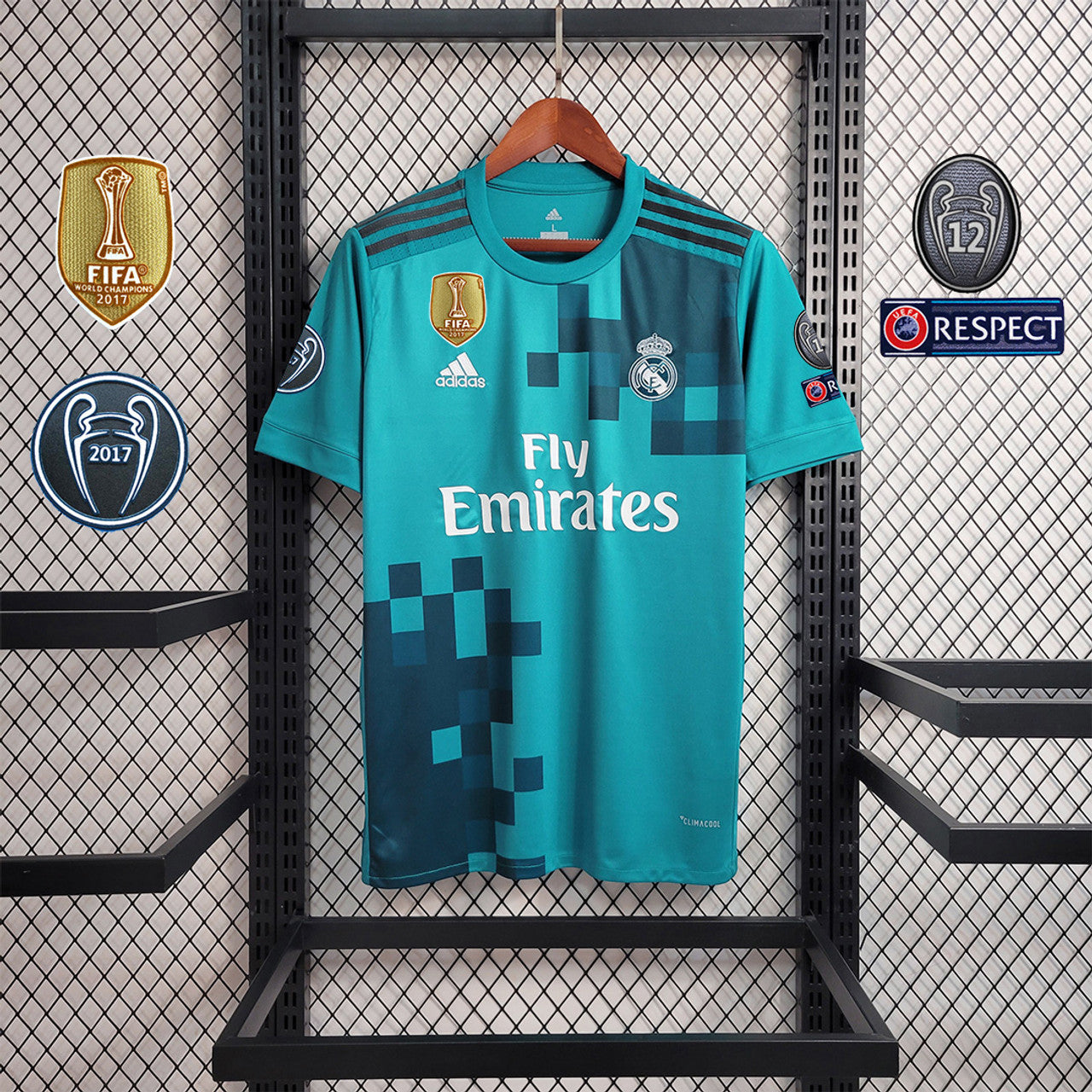 Real Madrid 17/18 Third Kit
