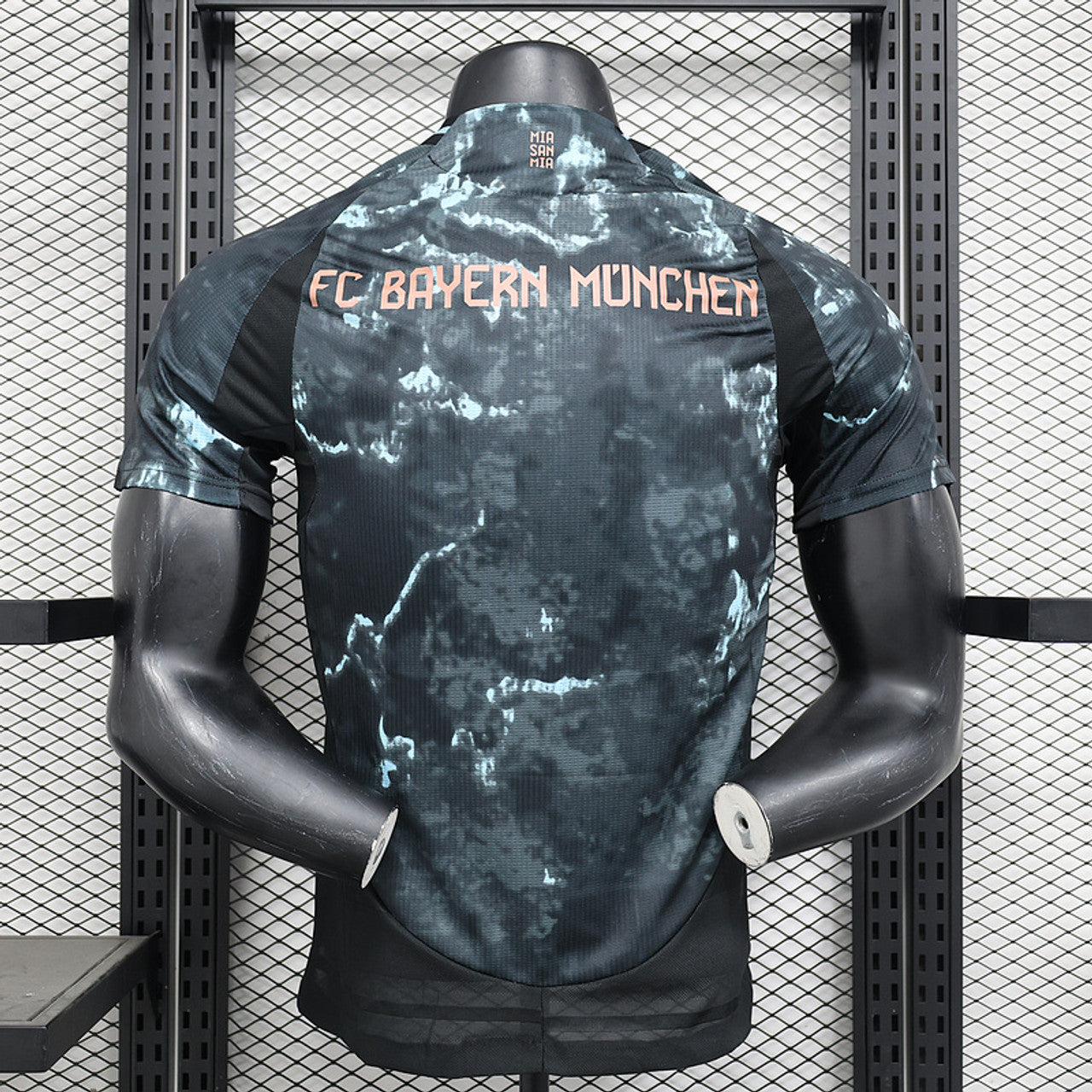 Bayern Munich 24/25 Away Kit