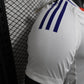 Lyon 24/25 Home Kit