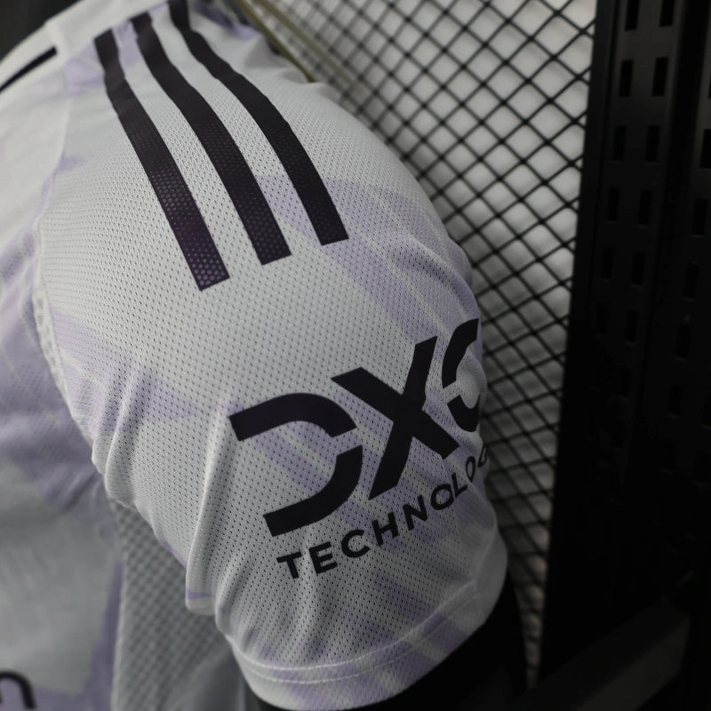 Manchester United 25/26 Away Kit