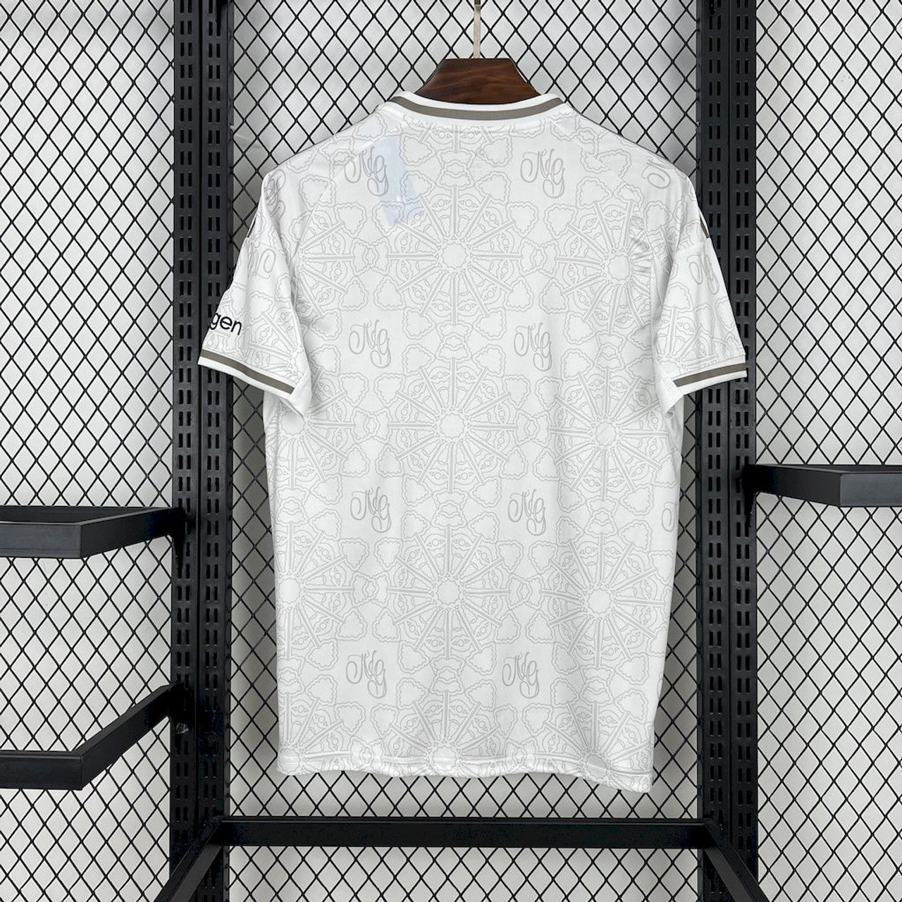 Nottingham Forest 25/26 Away Kit