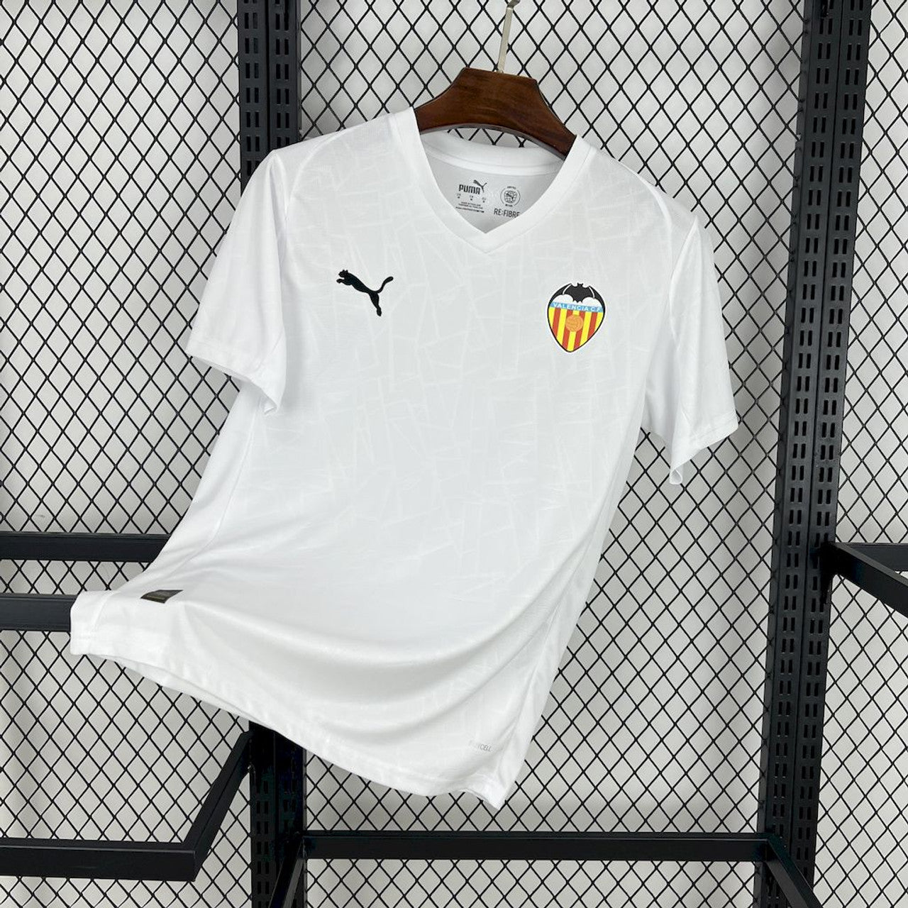 Valencia 25/26 Home Kit