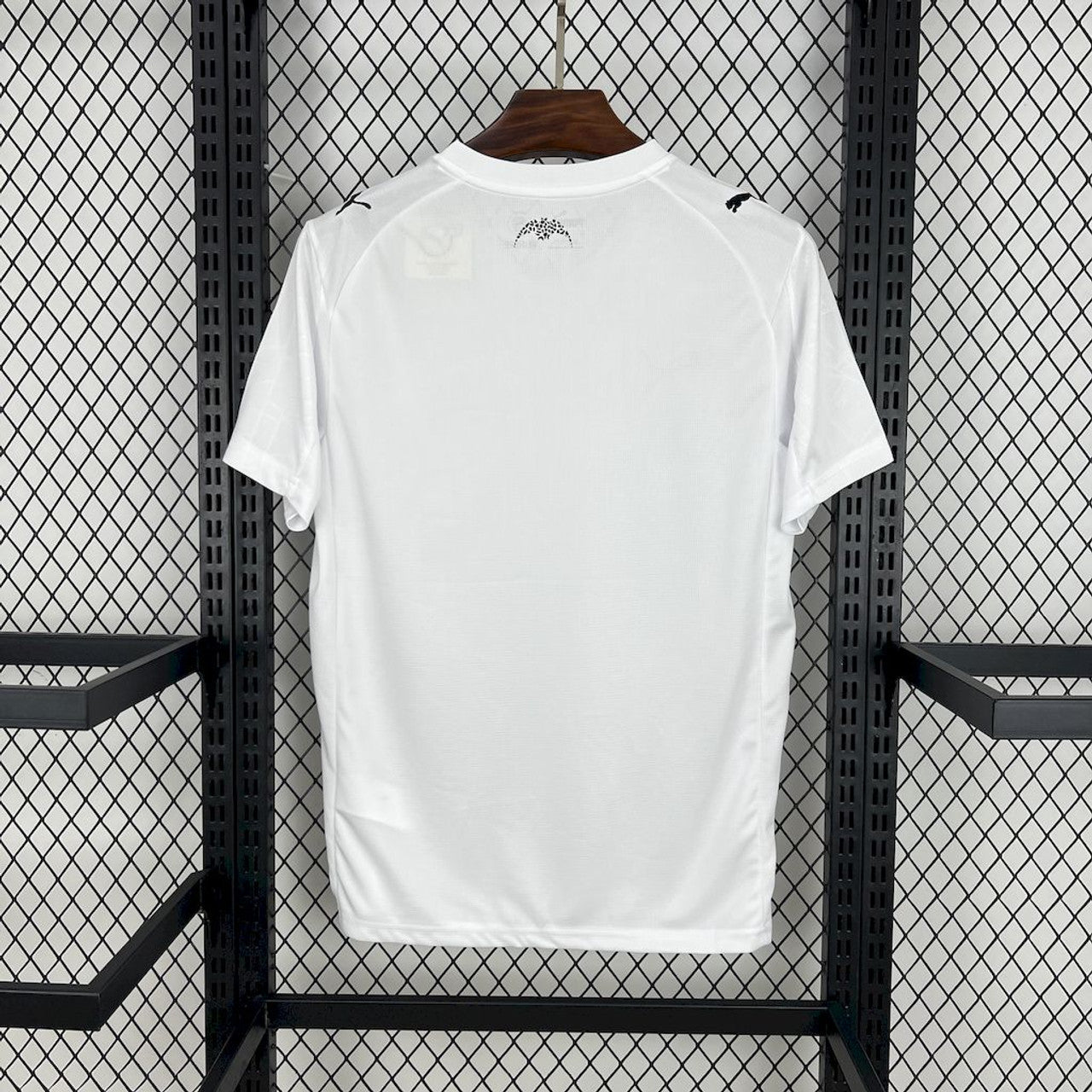 Valencia 25/26 Home Kit