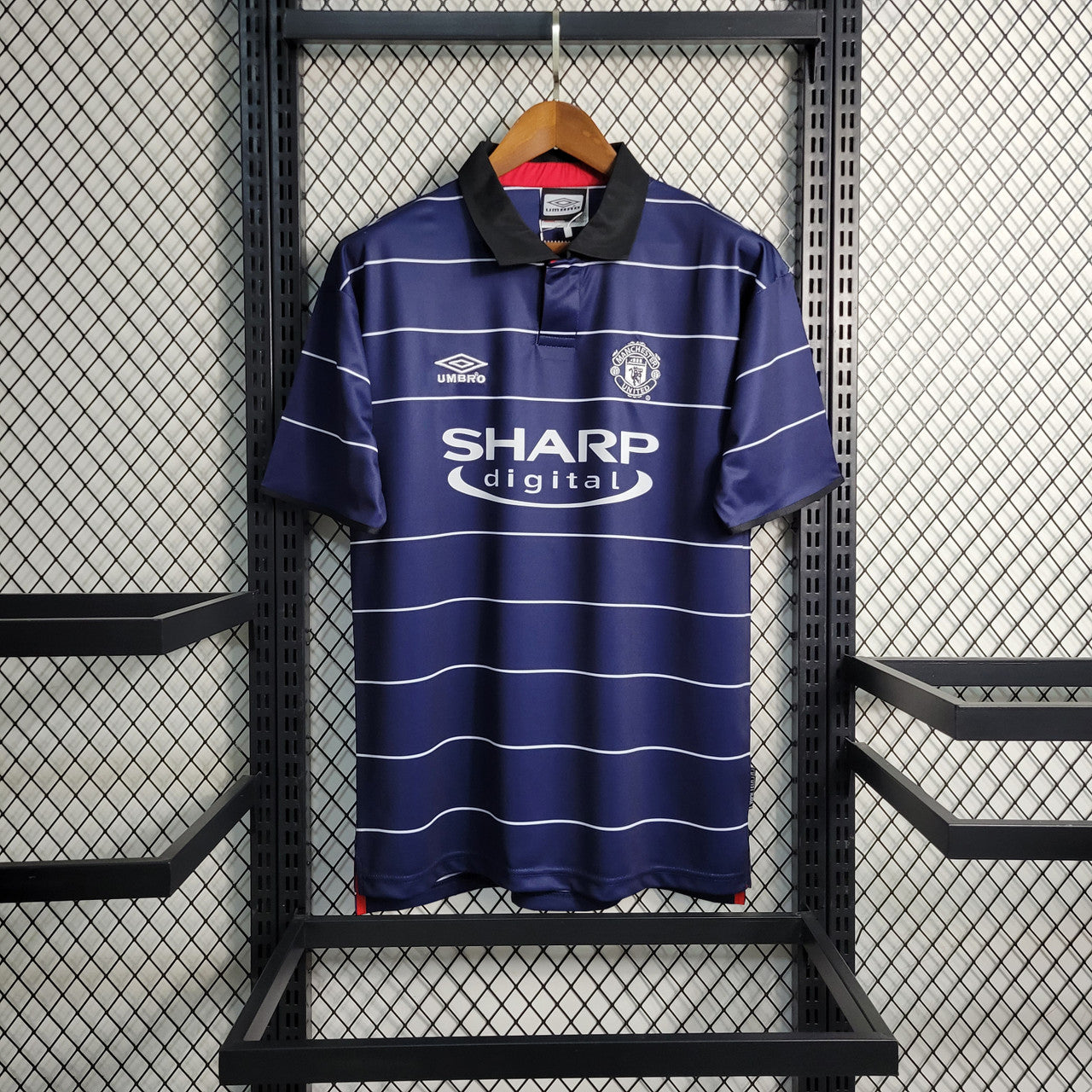 Manchester United 99/00 Away Kit