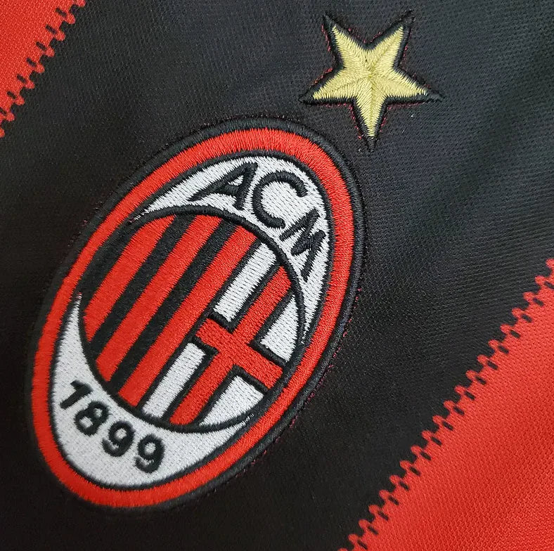 AC Milan 10/11 Home Kit