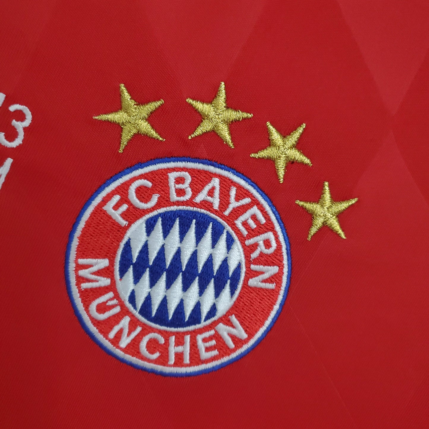 Bayern 12/13 Home Kit