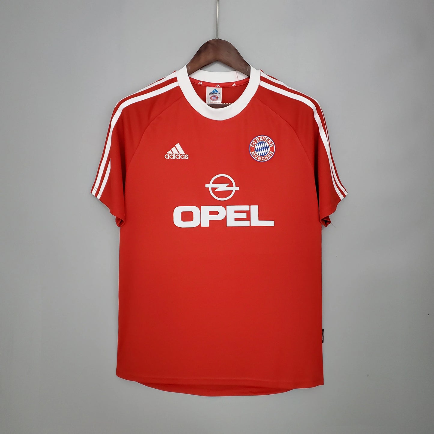 Bayern 00/01 Home Kit