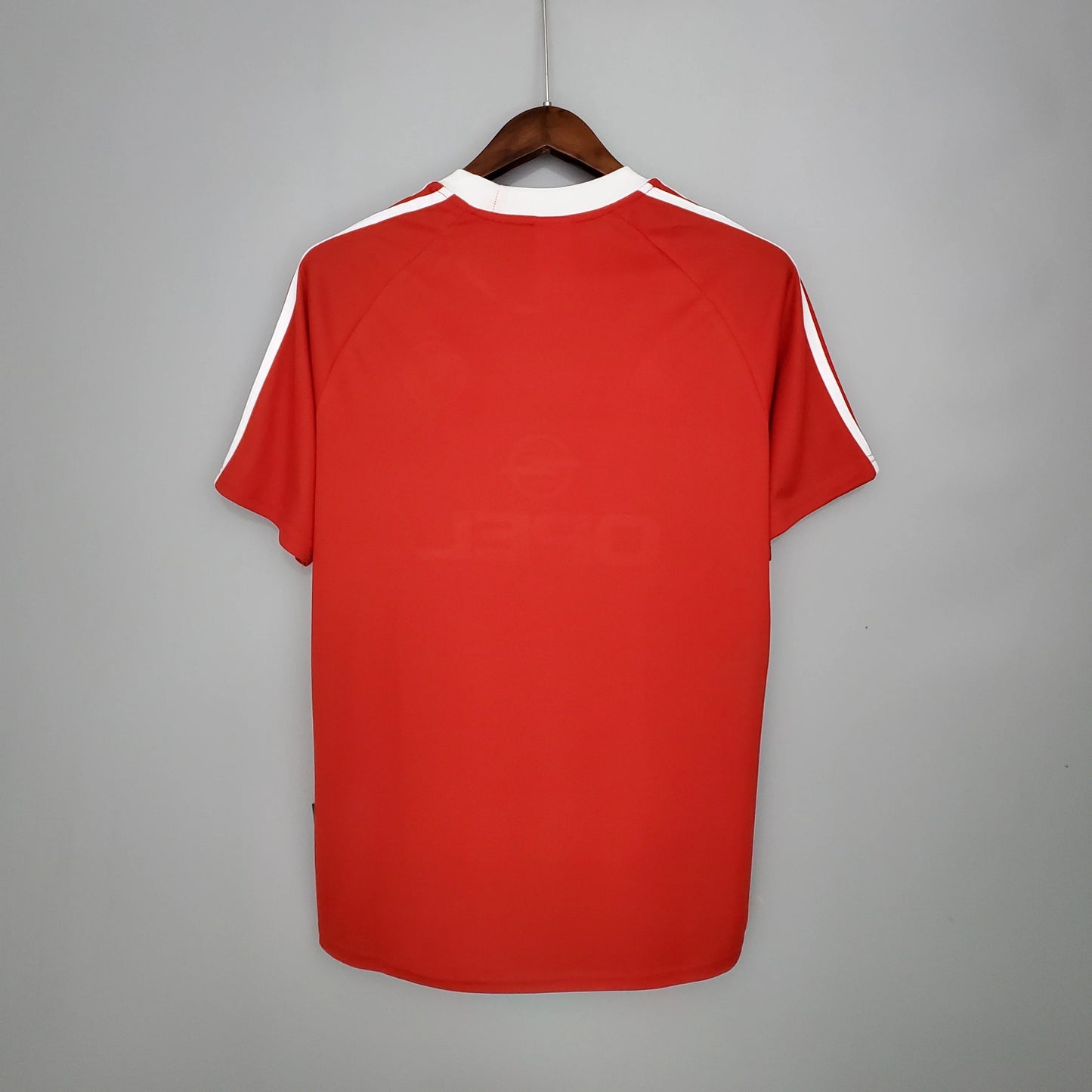 Bayern 00/01 Home Kit