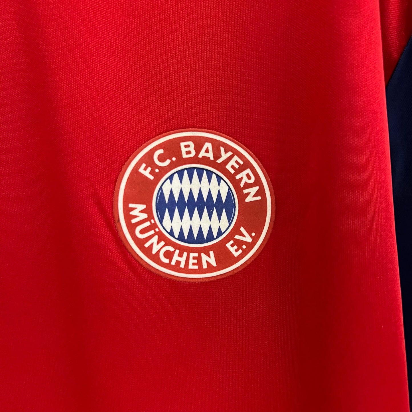 Bayern 94/95 Home Kit