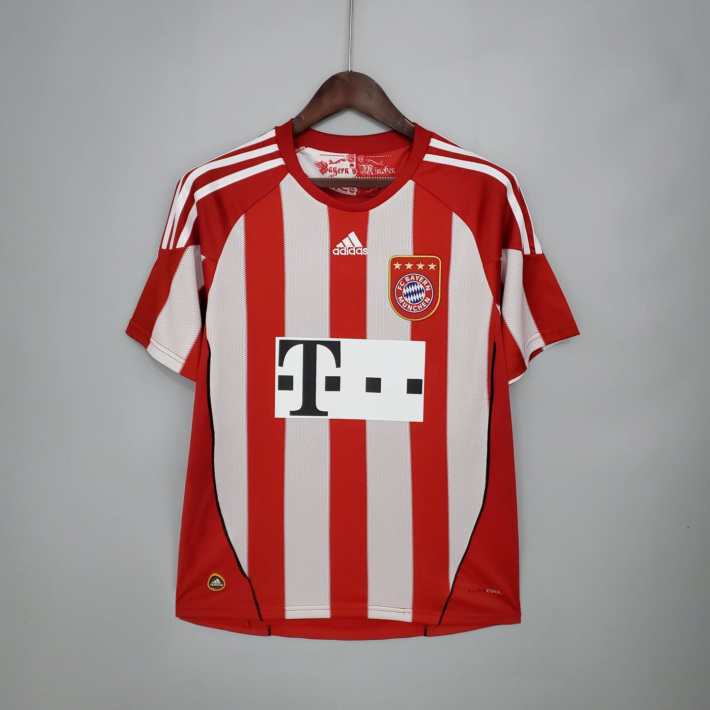 Bayern 09/10 Home Kit