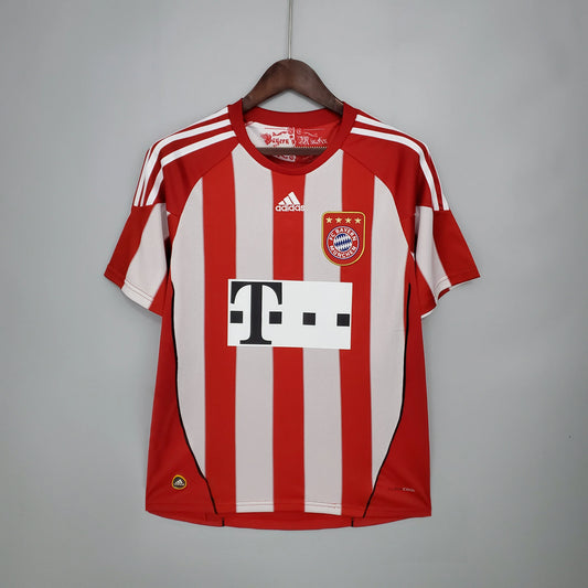 Bayern 09/10 Home Kit