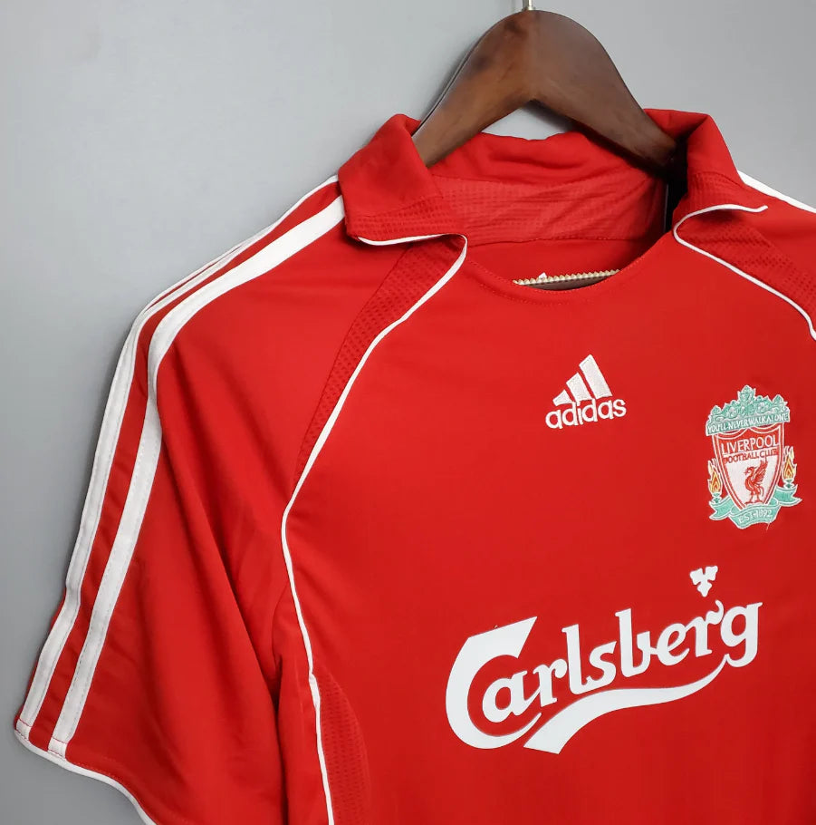 Liverpool 06/07 Home Kit