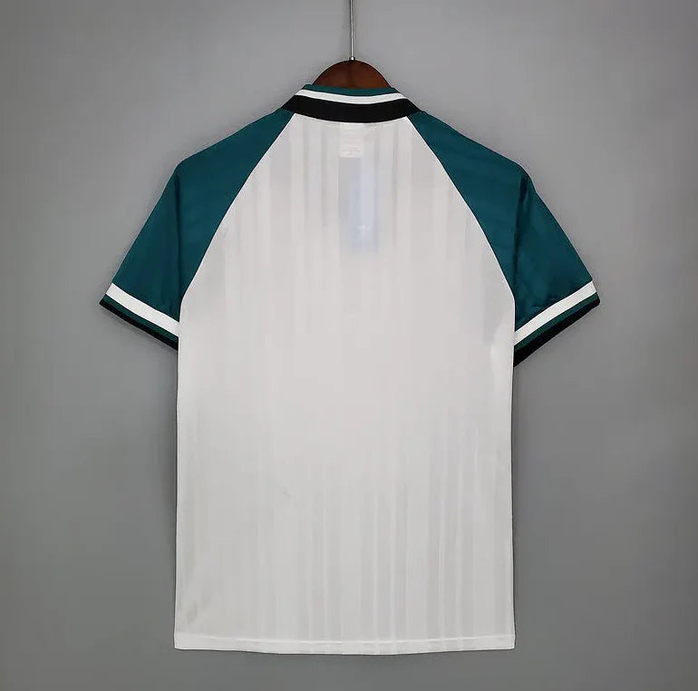 Liverpool 94/95 Away Kit