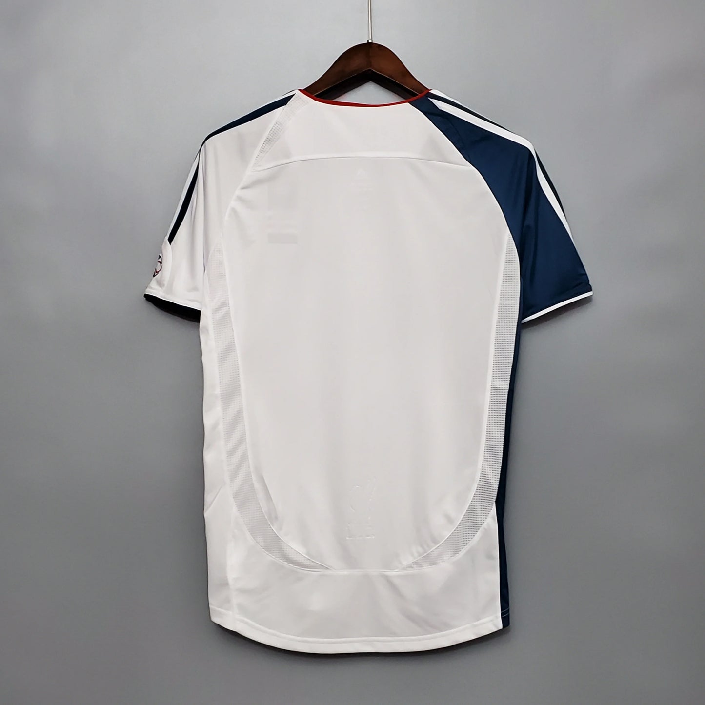 Liverpool 06/07 Away Kit