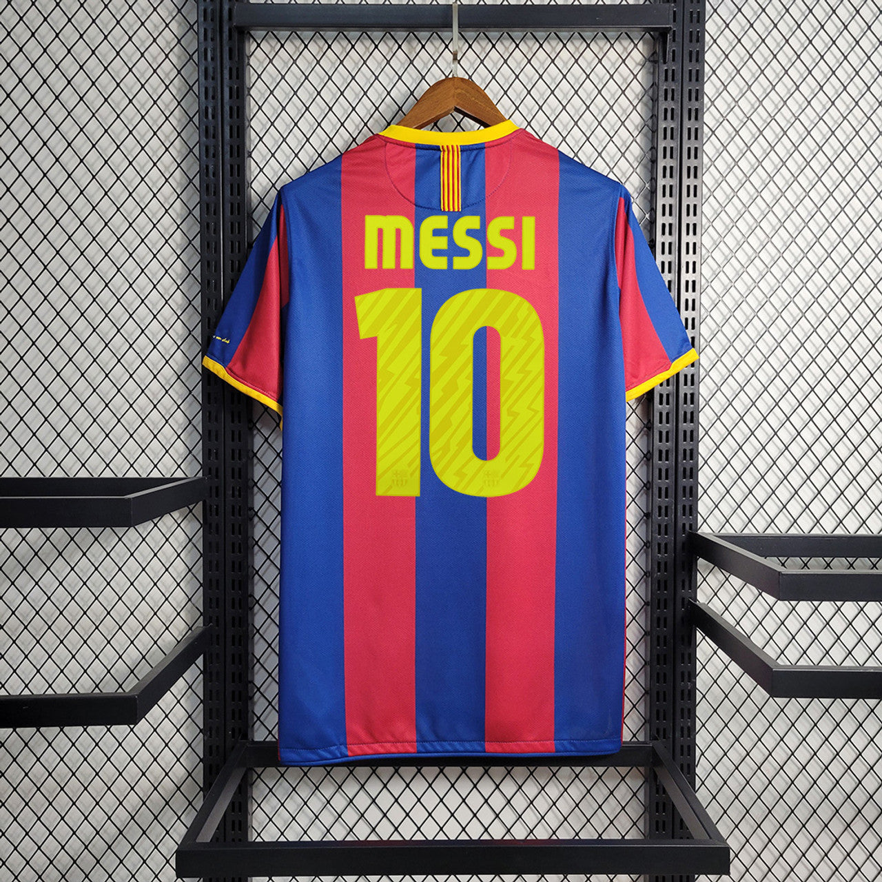 Barcelona 10/11 Home Kit