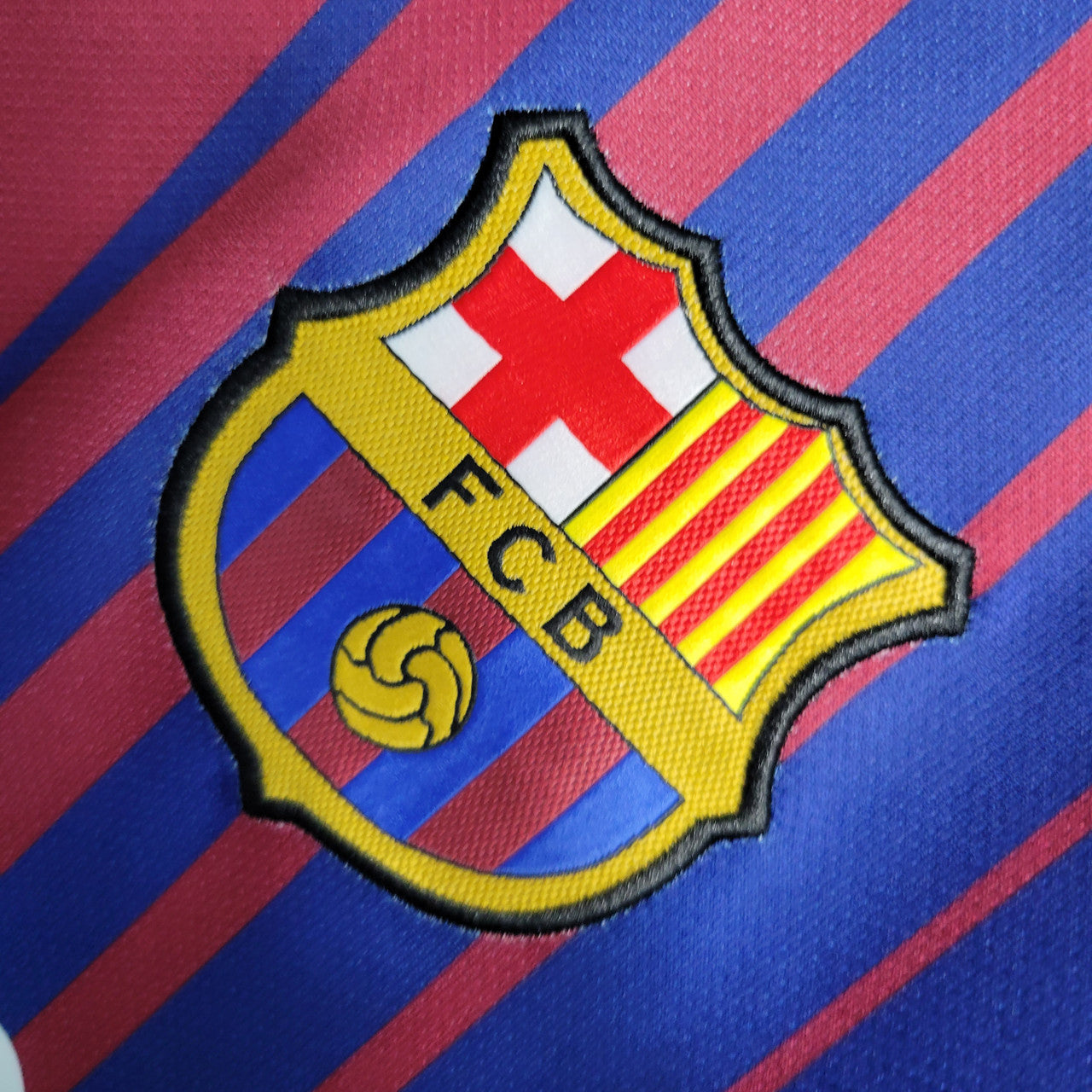 Barcelona 17/18 Home Kit