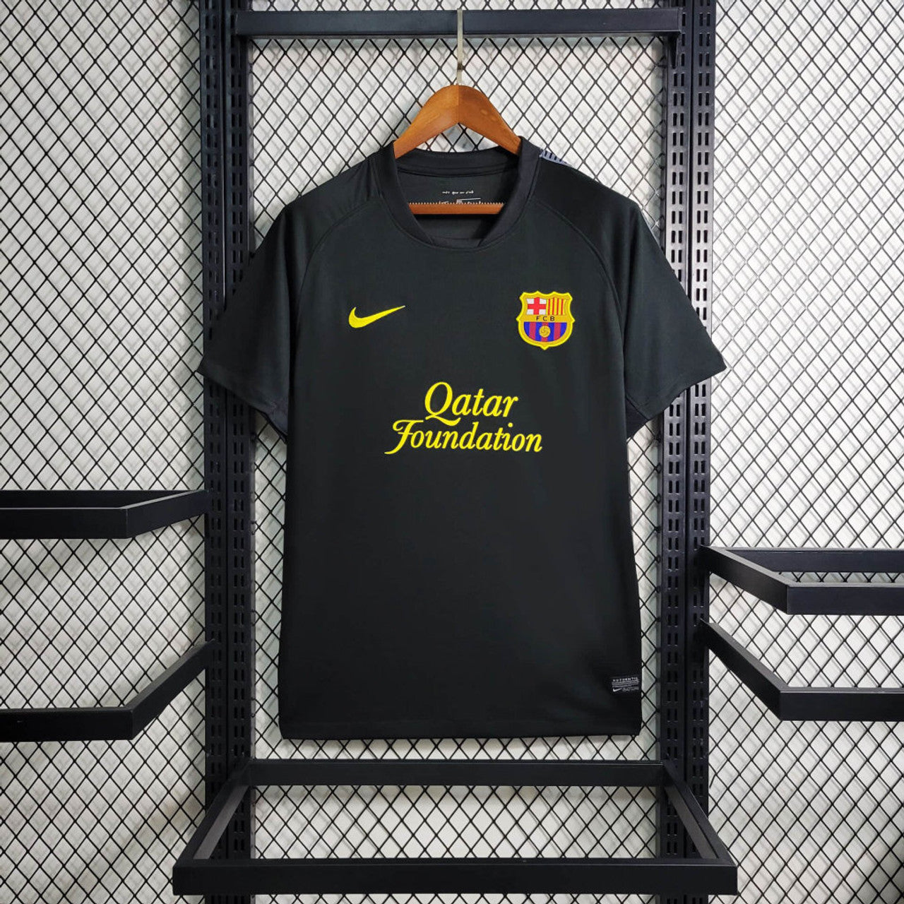 Barcelona 11/12 Away Kit
