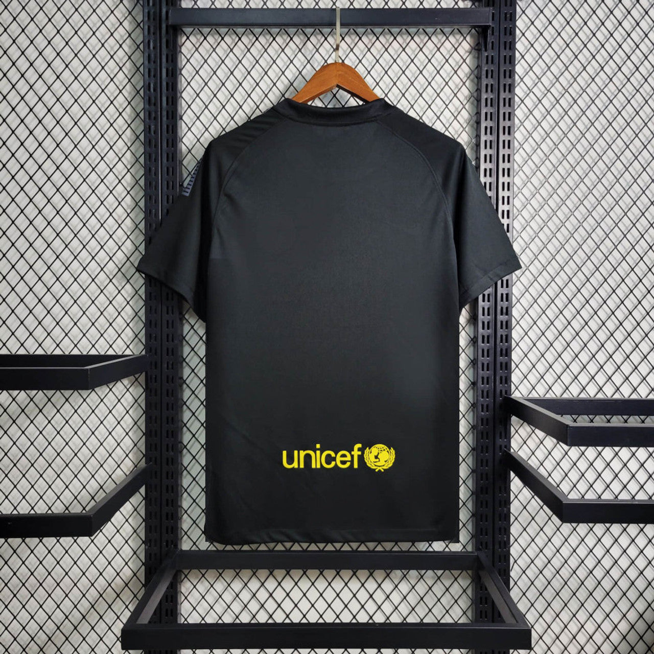 Barcelona 11/12 Away Kit
